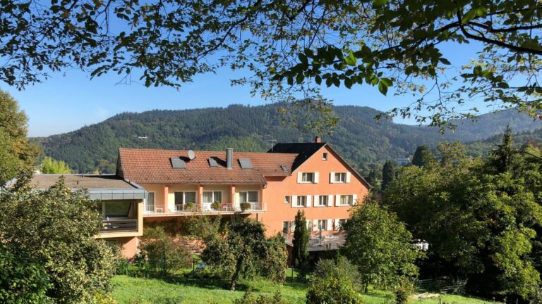 Aussenansicht vom Hotel Morgensonne in Badenweiler